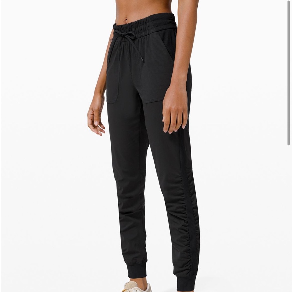 beyond the studio jogger